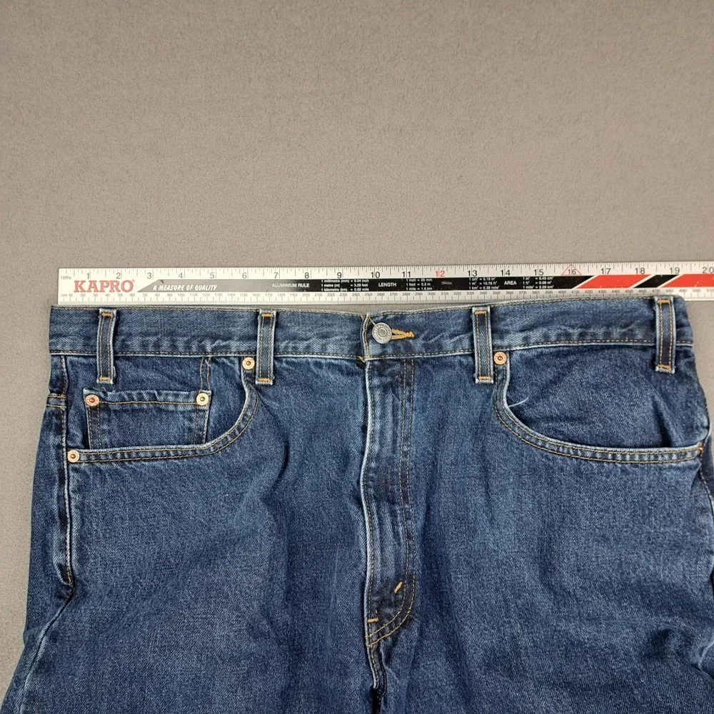 Vintage Levis 550 Jeans Mens 38x34 Dark Blue Denim Relaxed Fit Pants Batwing 90s